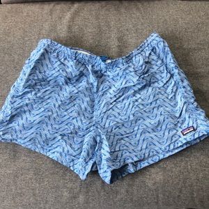 Patagonia Women’s Baggie shorts 5” inseam